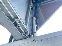 三菱ふそうファイターアルミウイング中型（4t）[写真28]