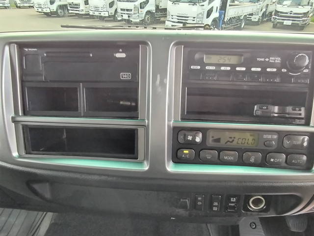 日野レンジャーアルミブロック増トン（6t・8t）[写真24]