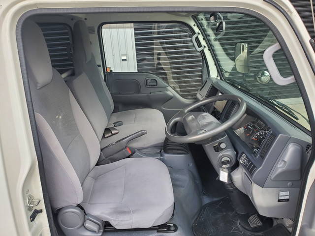 マツダタイタンダブルキャブ（Wキャブ）小型（2t・3t）[写真14]