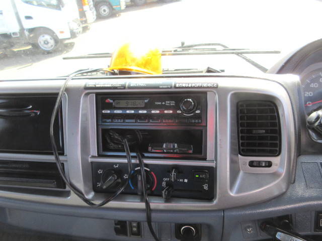 日野レンジャークレーン4段中型（4t）[写真12]