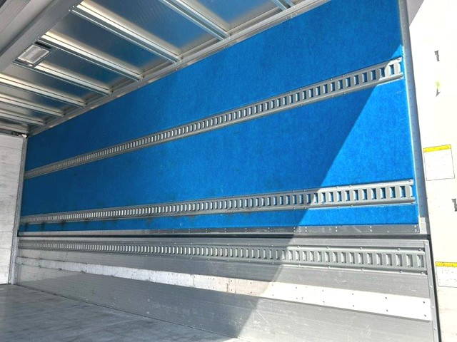 日野レンジャーアルミウイング増トン（6t・8t）[写真14]