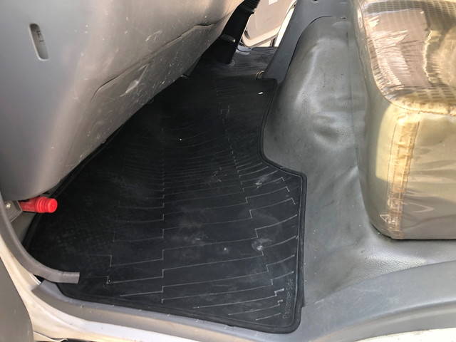 トヨタトヨエース平ボディ小型（2t・3t）[写真11]