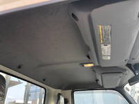 トヨタトヨエース平ボディ小型（2t・3t）[写真20]