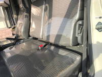 トヨタトヨエース平ボディ小型（2t・3t）[写真08]