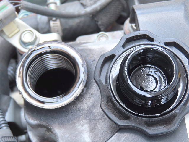 いすゞフォワード冷凍車（冷蔵車）中型（4t）[写真17]