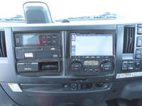 いすゞフォワード冷凍車（冷蔵車）中型（4t）[写真23]