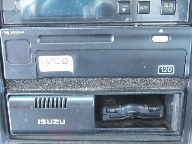 いすゞフォワード冷凍車（冷蔵車）中型（4t）[写真24]