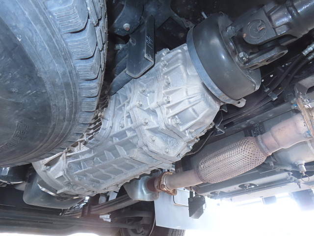 いすゞフォワード冷凍車（冷蔵車）中型（4t）[写真08]