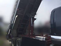 いすゞフォワードダンプ増トン（6t・8t）[写真11]