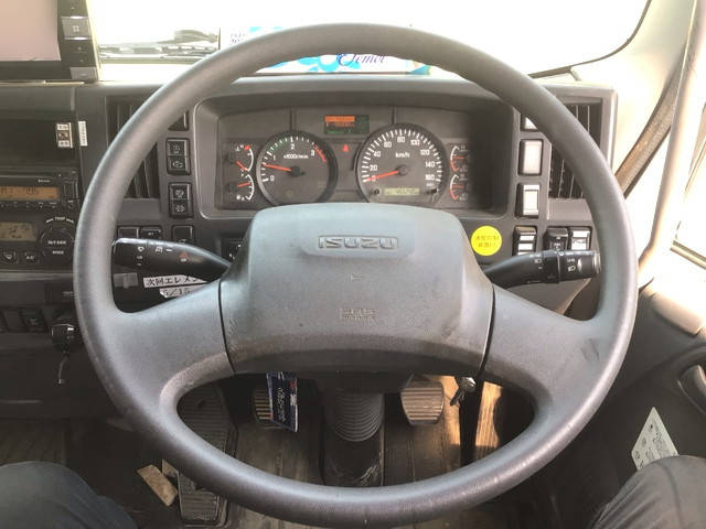 いすゞフォワードダンプ増トン（6t・8t）[写真32]