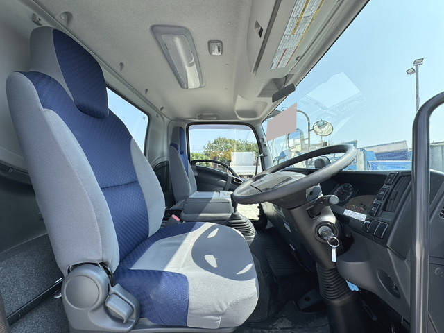 いすゞフォワードクレーン4段中型（4t）[写真17]