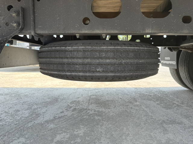 いすゞフォワードクレーン4段中型（4t）[写真30]