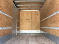 三菱ふそうキャンターアルミバン小型（2t・3t）[写真13]