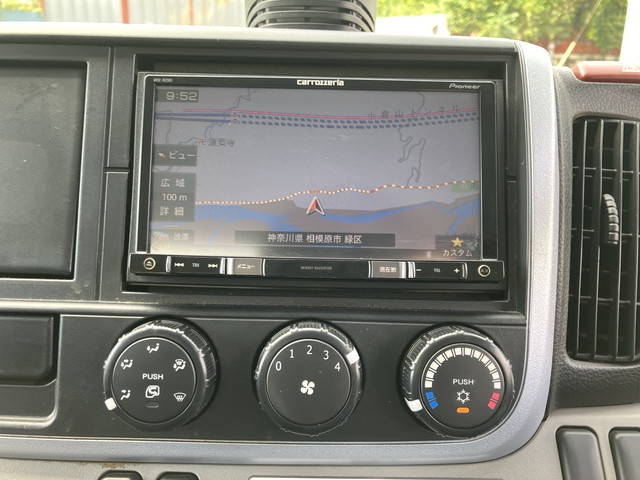 三菱ふそうキャンターアルミバン小型（2t・3t）[写真38]