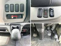 三菱ふそうキャンターアルミバン小型（2t・3t）[写真40]