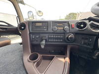 日野プロフィア冷凍車（冷蔵車）大型（10t）[写真12]