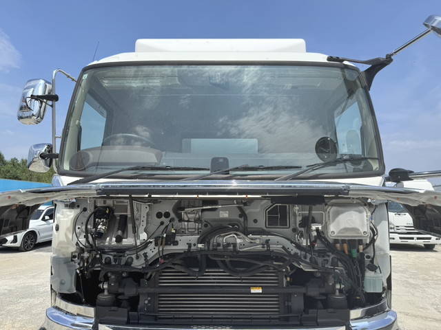 日野プロフィア冷凍車（冷蔵車）大型（10t）[写真14]