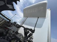 日野プロフィア冷凍車（冷蔵車）大型（10t）[写真20]