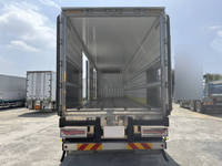 日野プロフィア冷凍車（冷蔵車）大型（10t）[写真23]