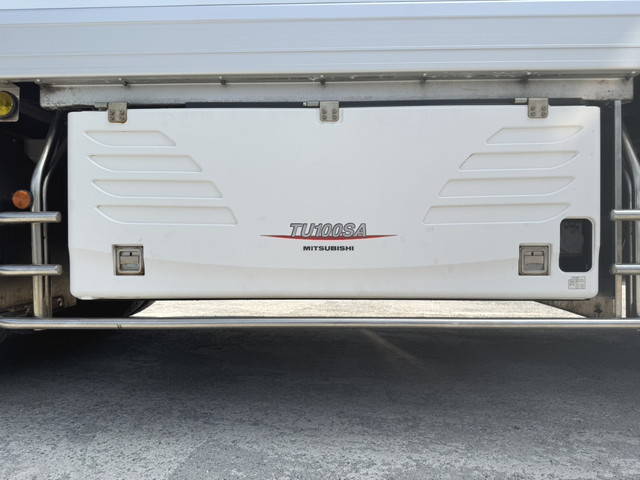 日野プロフィア冷凍車（冷蔵車）大型（10t）[写真23]