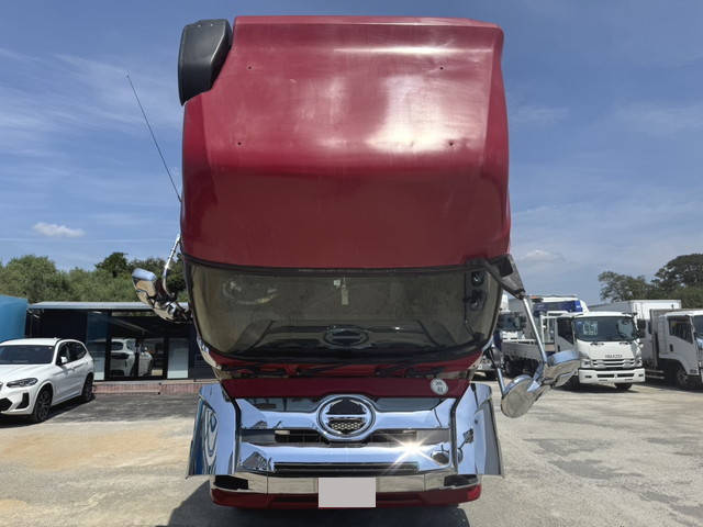 日野プロフィアコンテナ専用車大型（10t）[写真16]