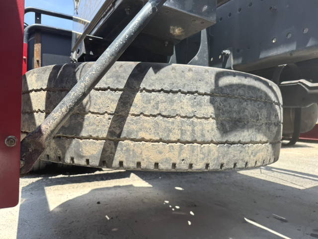 日野プロフィアコンテナ専用車大型（10t）[写真29]