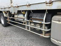 UDトラックスクオンアルミブロック大型（10t）[写真15]