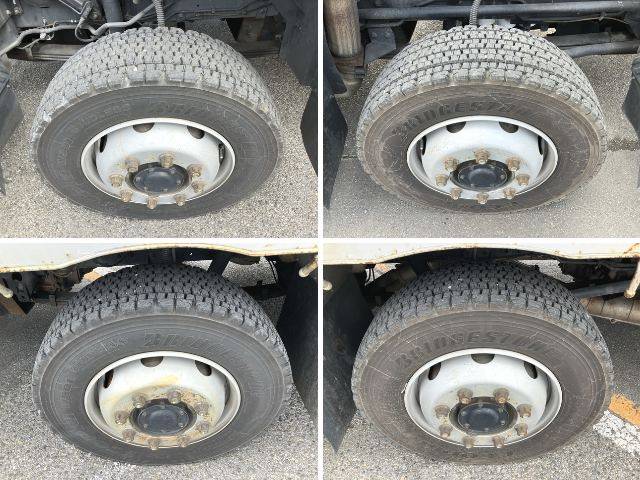 UDトラックスクオンアルミブロック大型（10t）[写真16]