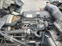 UDトラックスクオンアルミブロック大型（10t）[写真26]