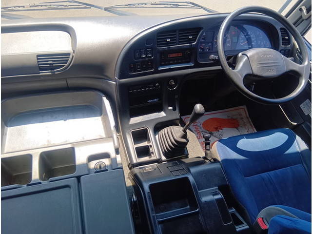 いすゞギガ深ダンプ（土砂禁ダンプ）大型（10t）[写真24]