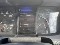 日野レンジャー冷蔵冷凍ウイング中型（4t）[写真13]