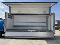 日野レンジャー冷蔵冷凍ウイング中型（4t）[写真20]