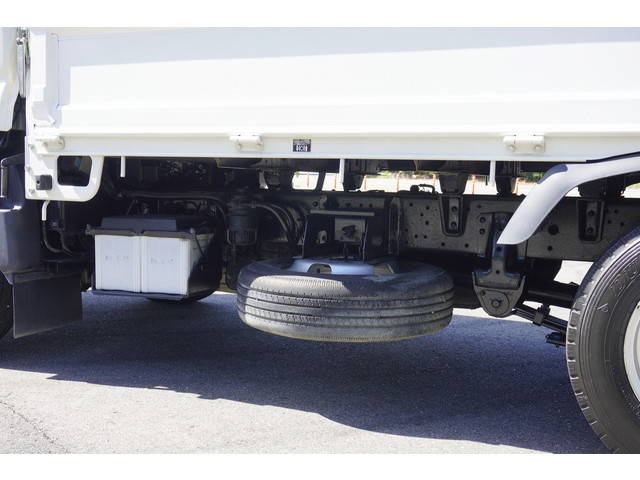 日野デュトロ平ボディ小型（2t・3t）[写真23]