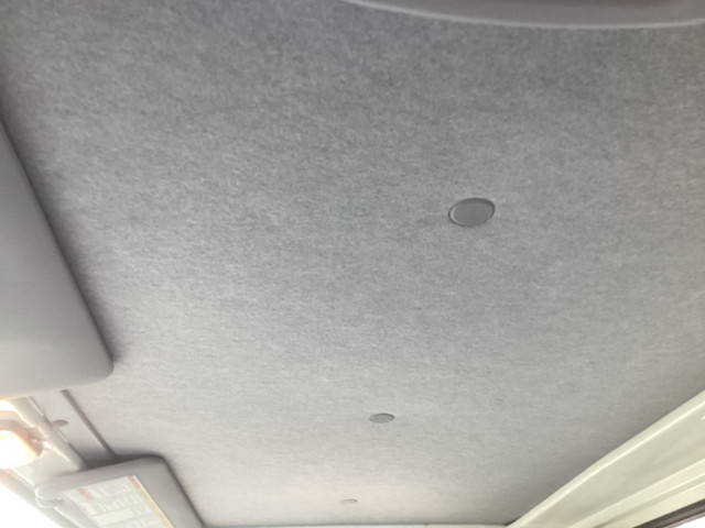 いすゞエルフ平ボディ小型（2t・3t）[写真12]