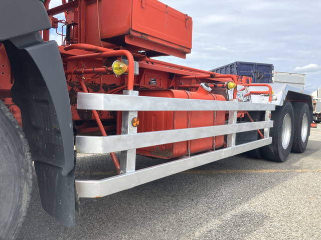 日野プロフィアコンテナ専用車大型（10t）[写真17]