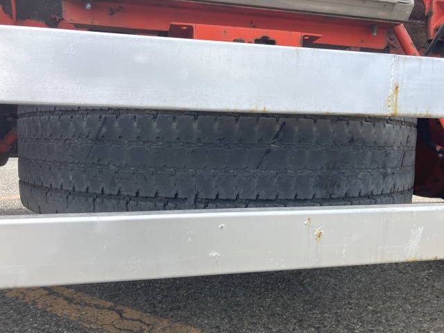 日野プロフィアコンテナ専用車大型（10t）[写真21]