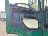 日野プロフィアコンテナ専用車大型（10t）[写真30]