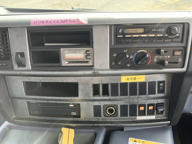 日野プロフィアコンテナ専用車大型（10t）[写真37]