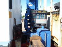 いすゞフォワードクレーン5段増トン（6t・8t）[写真13]