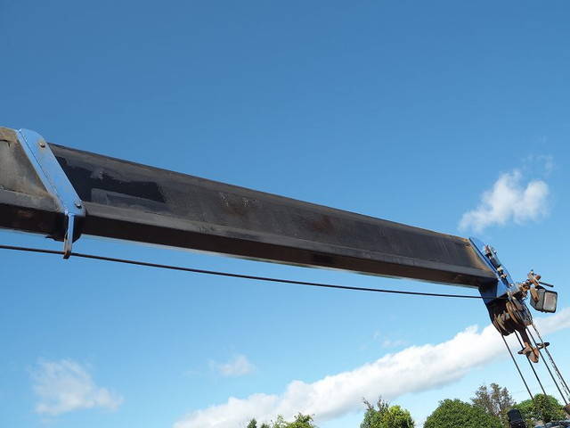 いすゞフォワードクレーン5段増トン（6t・8t）[写真18]