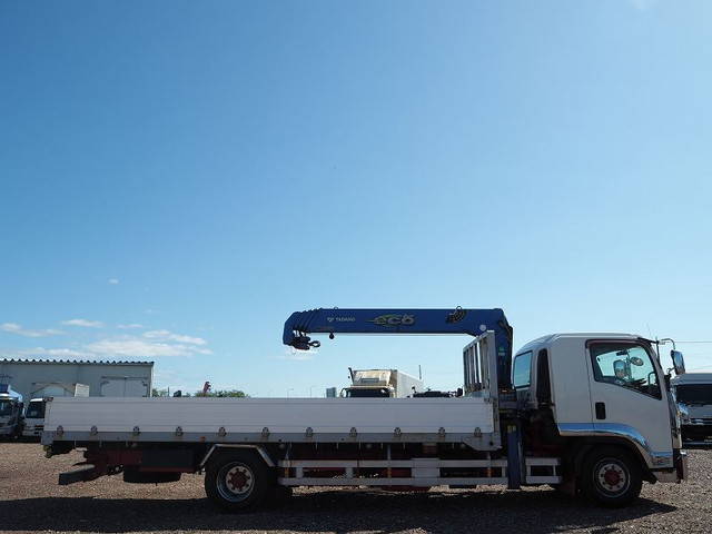 いすゞフォワードクレーン5段増トン（6t・8t）[写真24]