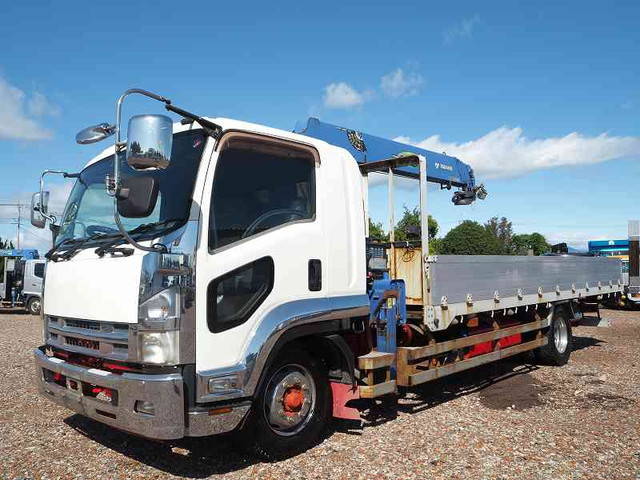 いすゞフォワードクレーン5段増トン（6t・8t）[写真03]