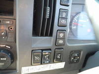 いすゞフォワードクレーン5段増トン（6t・8t）[写真38]