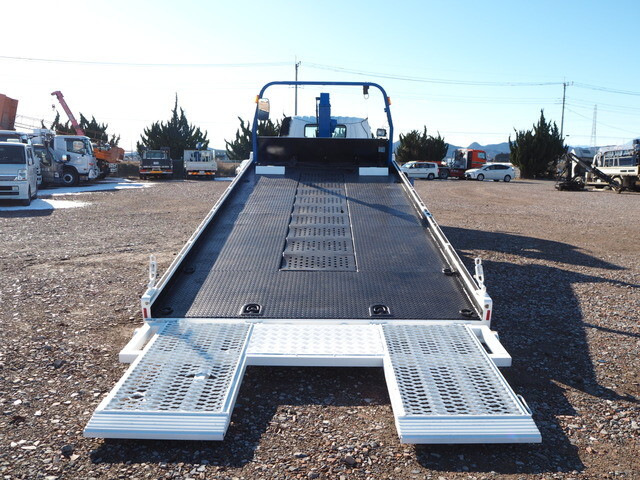 日野デュトロセーフティクレーン3段小型（2t・3t）[写真10]