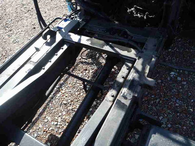 日野デュトロセーフティクレーン3段小型（2t・3t）[写真18]