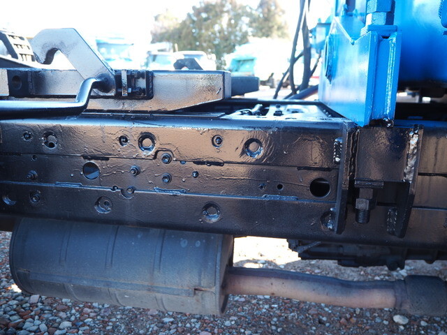 日野デュトロセーフティクレーン3段小型（2t・3t）[写真25]