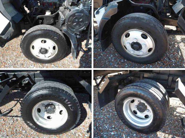 日野デュトロセーフティクレーン3段小型（2t・3t）[写真26]