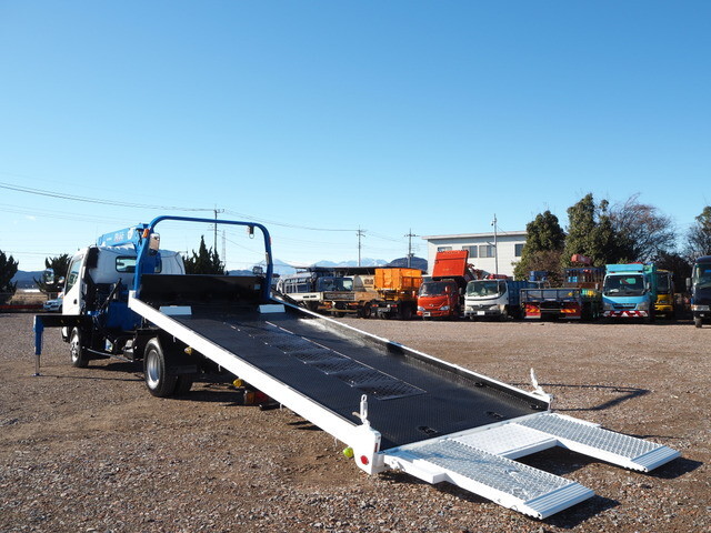 日野デュトロセーフティクレーン3段小型（2t・3t）[写真04]