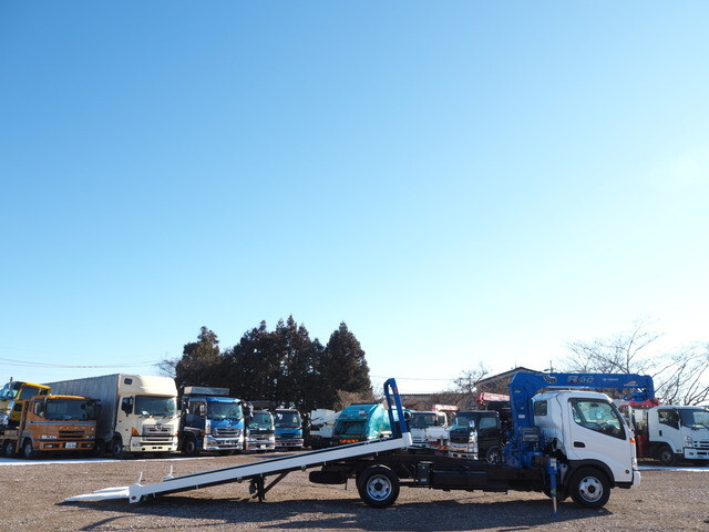 日野デュトロセーフティクレーン3段小型（2t・3t）[写真06]