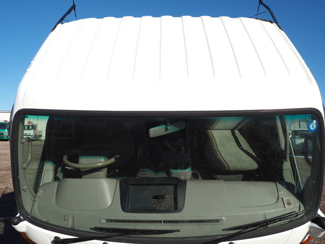 日野デュトロセーフティクレーン3段小型（2t・3t）[写真08]